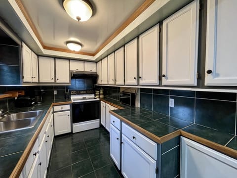 Sunset Ridge on Drummond Island (4733)