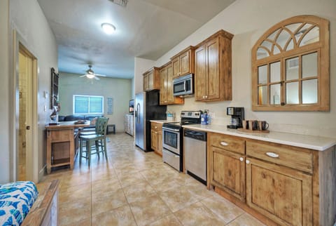 Kitchenette in the Bedroom 6 studio.