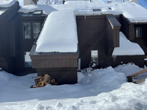 Front entrance to the townhouse