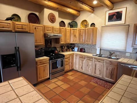 Kitchen cabinets and appliances