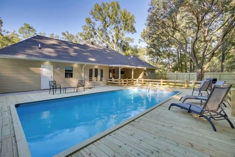 Back Yard Pool Deck Porch View