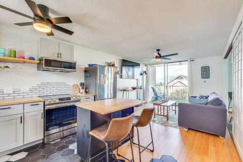 Kailua-Kona Vacation Rental | 1BR | 1BA | 639 Sq Ft | Stairs Required