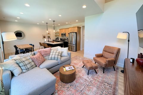 Enjoy your time in Teton Valley staying in this beautiful townhome — the perfect basecamp for any group!