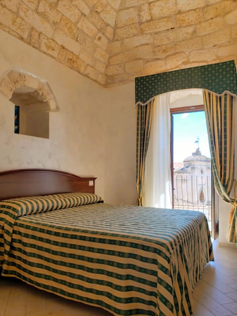 Bedroom Dimora Arco 2 - Affitti Brevi Italia