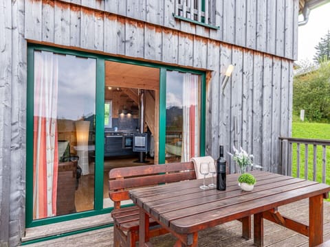 Plant, Table, Property, Building, Furniture, Window, Wood, Green, Outdoor Furniture, Interior Design