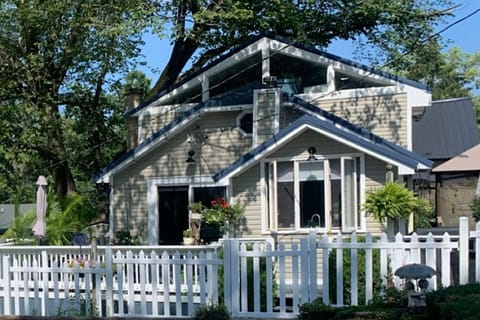 The Blue Roof Cottage