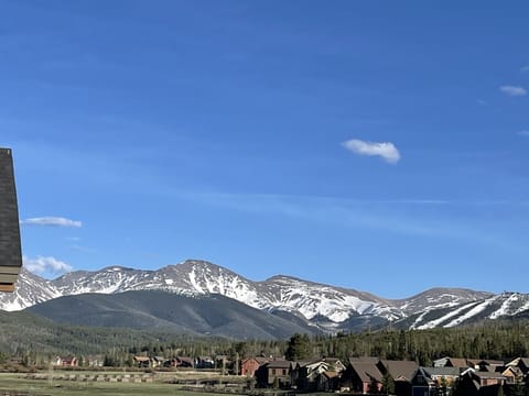 2nd floor balcony view