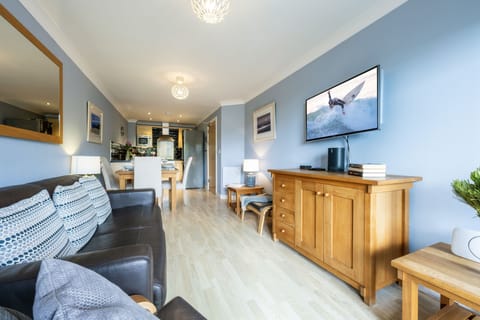 3 Waves, Watergate Bay: Relax and unwind after a day at the beach