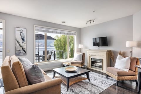 Surrounded by breathtaking scenery, this vacation home`s main living space offers the perfect blend of comfort and luxury.