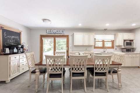 Plenty of space at the table for everyone.