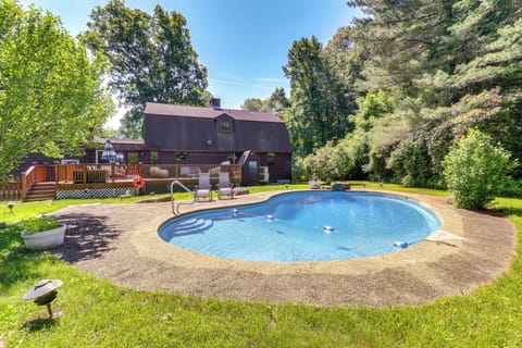 East Haddam Vacation Rental | 5BR | 2BA | 2,522 Sq Ft | Stairs Required