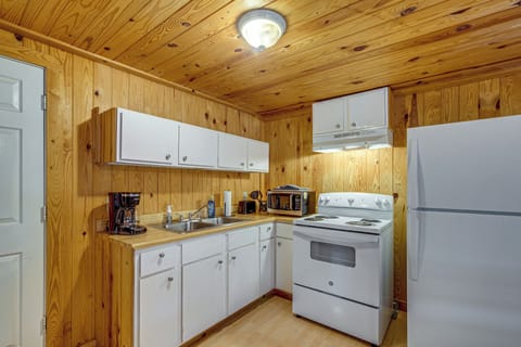 Kitchen | Stove/Oven | Refrigerator | Drip Coffee Maker | Toaster | Microwave