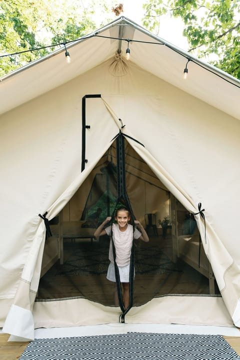 2c9b1d16-0d9d-4b28-9977-71542492cdd3