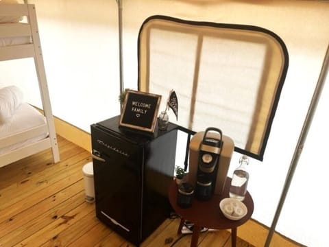 6e9441a3-b089-4281-b91e-54a42304b2f9