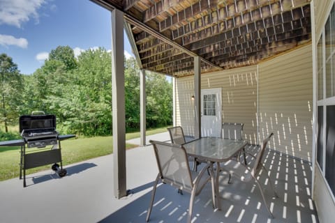 Cleveland Vacation Rental | 2BR | 1BA | Step-Free Access | 1,900 Sq Ft