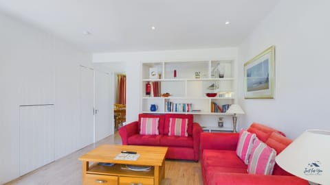 Open-plan cosy sitting room.