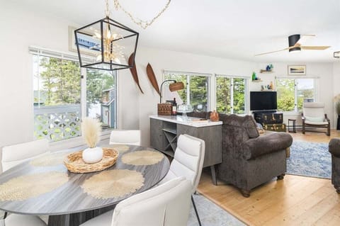 Dining Room/Living Room