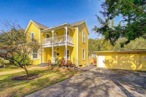 Welcome to Sunny`s where the sun always shines