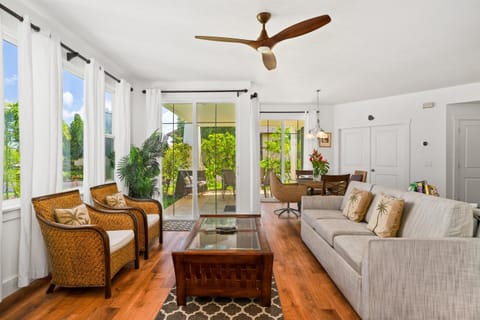 Living Area | Queen Sleeper Sofa