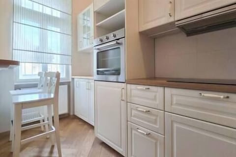 Kitchen (1)