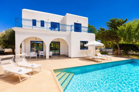 Beautiful villa with private pool and terrace