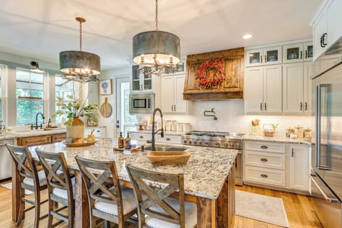 Kitchen | 1st Floor | Cooking Basics | Spices