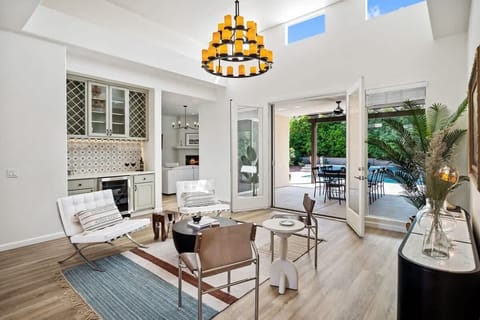 Foyer and outdoor space