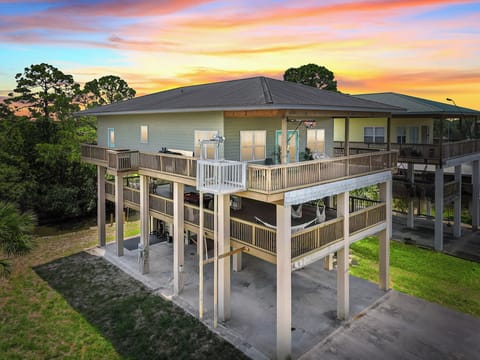 Exterior Twilight (1)