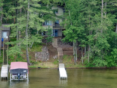 Ready for your boat or pontoon. The public boat landing is 3/4 mile west.