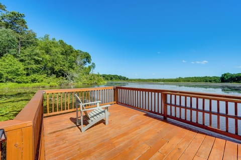 Perry Vacation Rental | 3BR | 2BA | 1,500 Sq Ft | Stairs Required