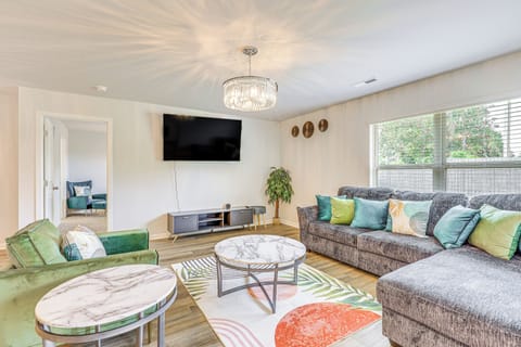 Triana Vacation Rental | 3BR | 2BA | 1 Step Required | 1,537 Sq Ft