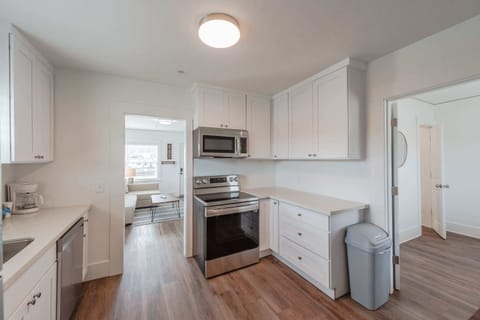 #StayinMyDistrict #BluebirdCottage #BookDirect