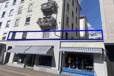 Generous layout with an amazing spacious private terrace which is a rare gem in central Zurich.