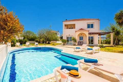 Beautiful villa with private pool and terrace with sea views