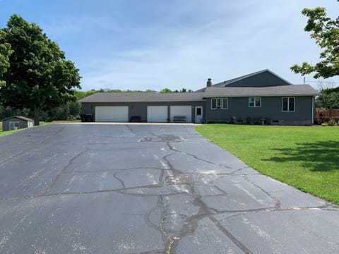 Plenty of room for parking!