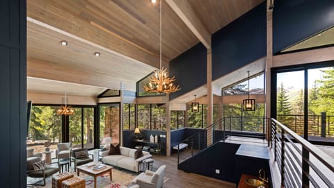 Great Room - Summer