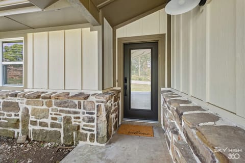 04 1203 NW 10th St Bentonville AR 72712 03 mls