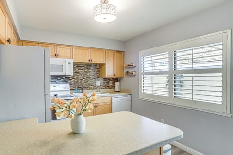 Kitchen | Cooking Basics | Coffee Maker | 1st Floor