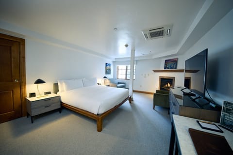 Bedroom. Interior and views may vary based on location and availability.
