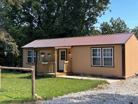 Rusty Bucket Cabin