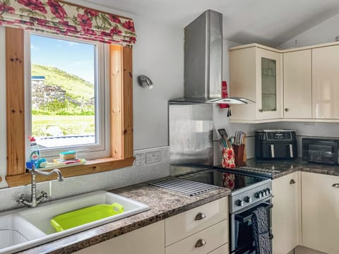 Kitchen | Sandwoodway, Rhiconich