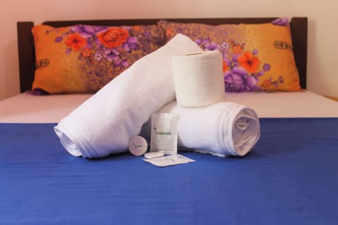 Bathroom amenities