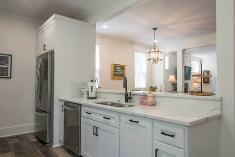 Kitchen is equipped with the necessities.