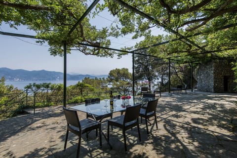 Splendid holiday villa in Portofino.