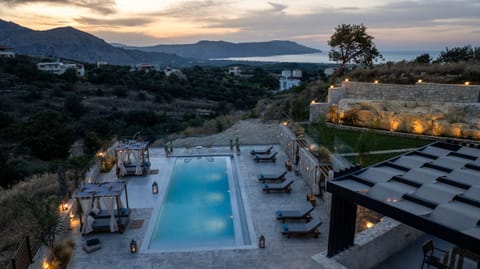 Welcome to Esotico Escape Villa, a lavish holiday retreat!