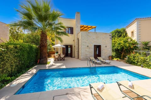 Beautiful villa with private pool and terrace