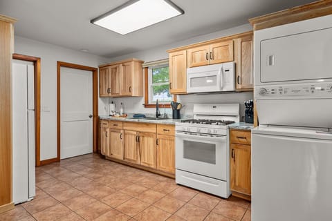 Fully stocked kitchen