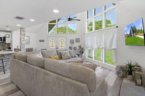 Open living to dining room and kitchen