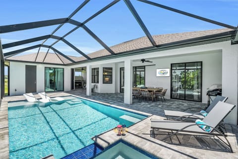 Heated Pool- Heated to 80 free of charge.