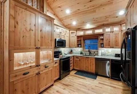 5031be4e 4d8f 48f6 9fd0 4a0b09398f5d